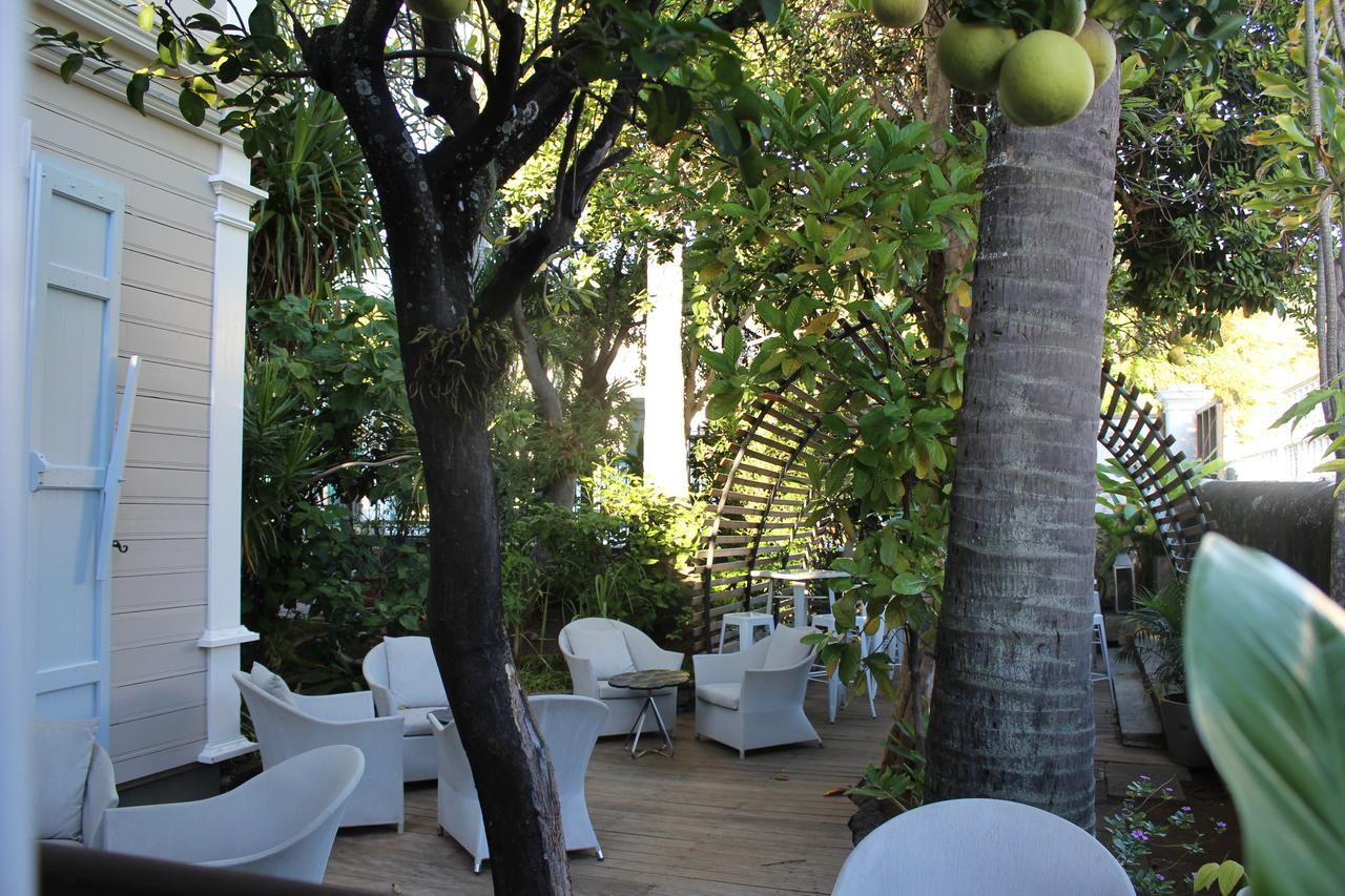 Villa Angelique - Hotel Classe Monument Historique Saint-Denis Dış mekan fotoğraf