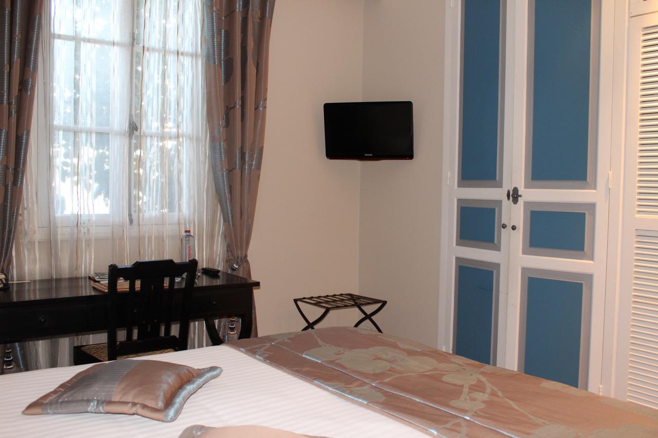 Villa Angelique - Hotel Classe Monument Historique Saint-Denis Dış mekan fotoğraf