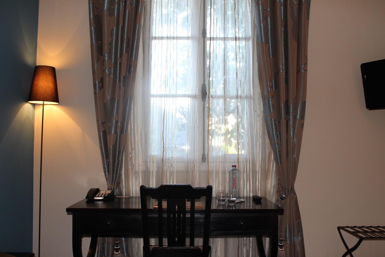 Villa Angelique - Hotel Classe Monument Historique Saint-Denis Dış mekan fotoğraf